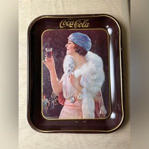 Vintage 1925 Coca Cola Black Tin Litho Advertising Tray  Flapper Girl Mink